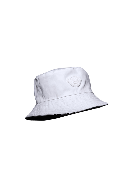 Zweiseitiger Bucket Hat mit DEAD APE 3D Icon Patch und Allover-Print – Spende 10% zur Rettung der Orang Utans. // Two-sided Bucket Hat with DEAD APE 3D icon patch and allover-print – donate 10% to safe the orangutans.